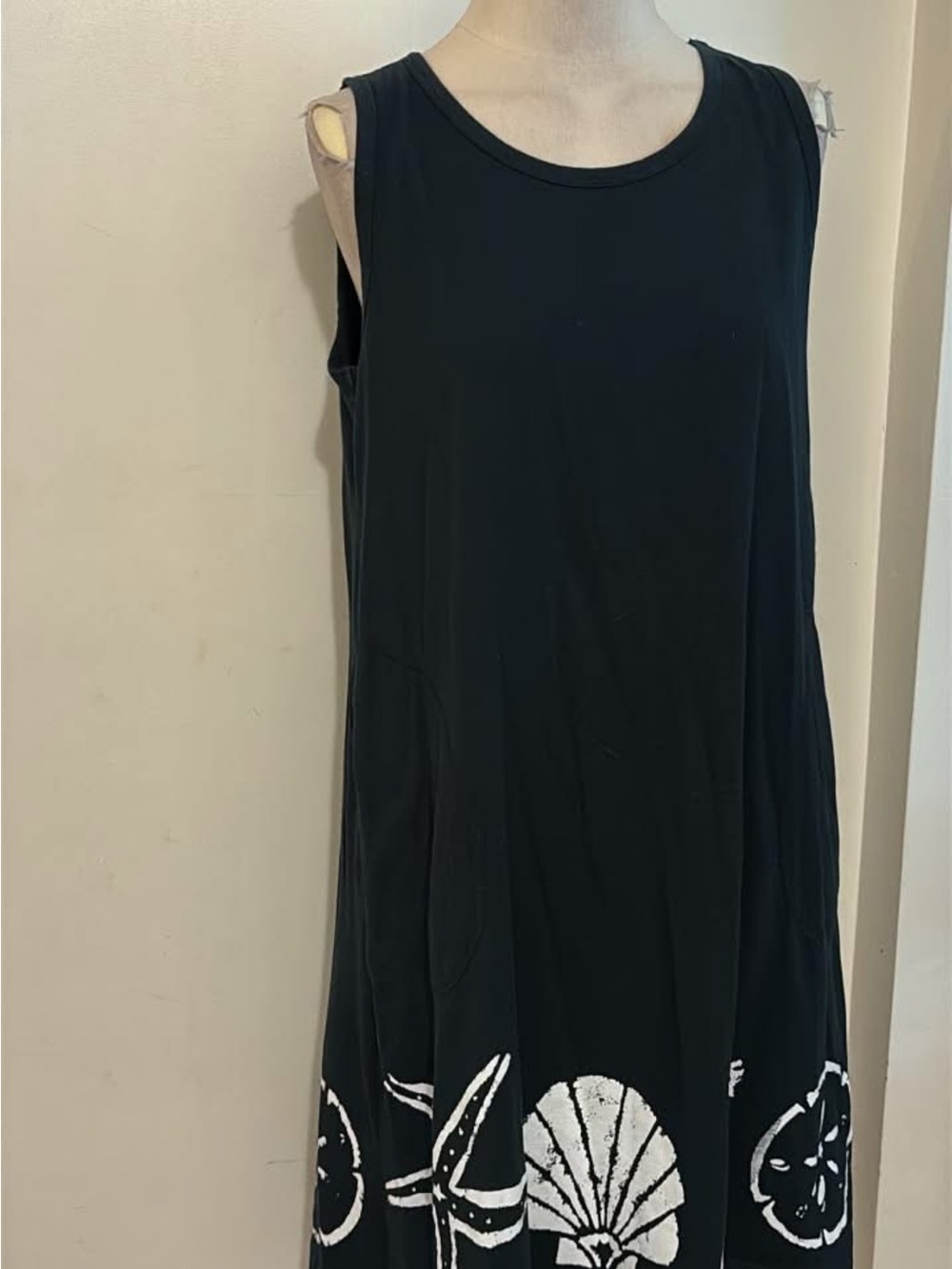 Lulu-B Black Sleeveless Shell-Print Maxi Tank Dress size large